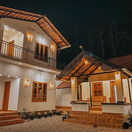 Partho Home Stay Padinjarathara Buitenkant foto