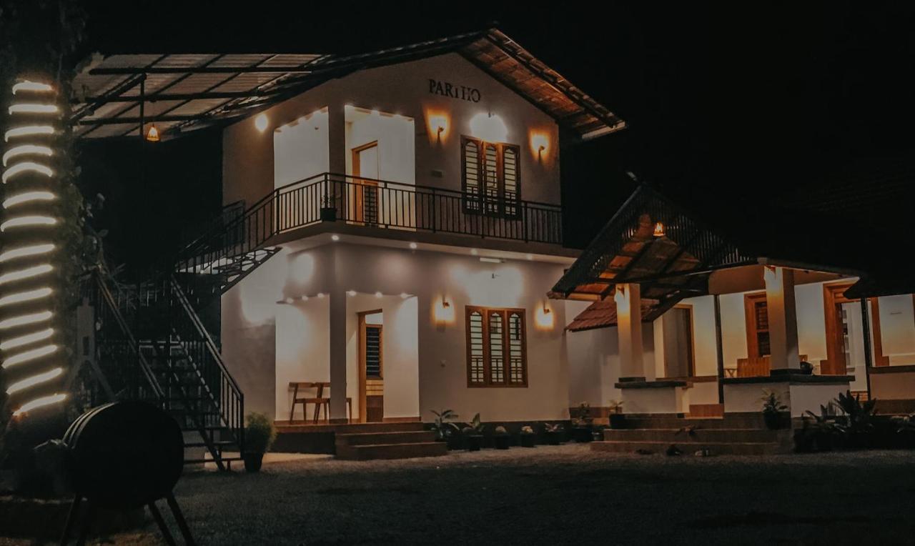 Partho Home Stay Padinjarathara Buitenkant foto